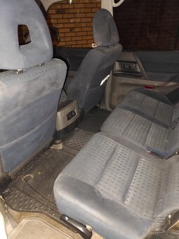 Mitsubishi Pajero wagon - 6