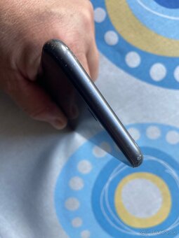 iPhone 11 64Gb Black - 6