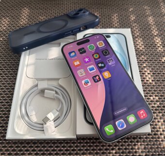 IPhone 15 128GB Blue - 6