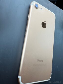 Predam Iphone 7, 32 gb, rose gold - 6