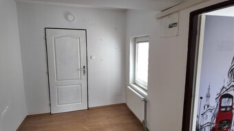 3-izbový nebytový priestor + BEZPLATNÉ parkovanie - 6
