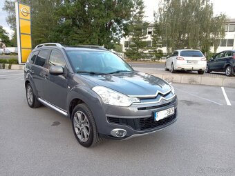 Citroen C-crosser 2.2 HDI 4x4 7miestne - 6