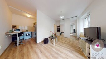 BA/RUŽINOV-Prenájom prerobenej garsónky s balkónom pri OC Ce - 6