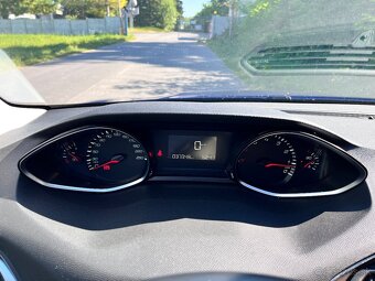 Peugeot 308 1.2 PureTech S&S 130 Style E6d-ISC - 6