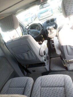Mercedes Vito V220 - 6