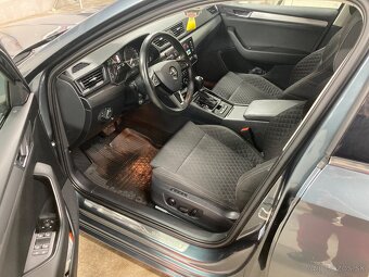 Škoda superb combi 2,0 TDi, dsg - 6