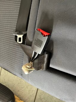 Zadné sedadlá Superb - 6