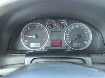 Volkswagen Passat Variant B 5,5 rok 2004 1,9 TDI 96kw - 6