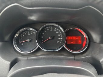 Dacia Duster 1.6 SCE 4x4, r.v. 2016 - 6