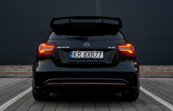 Mercedes-Benz AMG A45 Yellow Night Edition - 6
