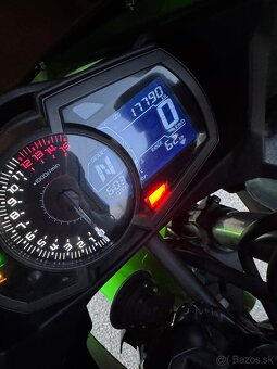 Kawasaki Ninja 400 - 6