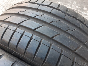 255/45 R19 -letné - 6