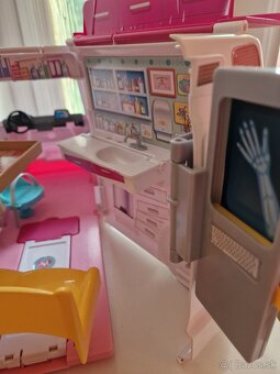 Záchranárske auto pre Barbie-predám - 6
