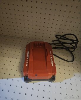 AKU razovy uťahovák HILTI - 6