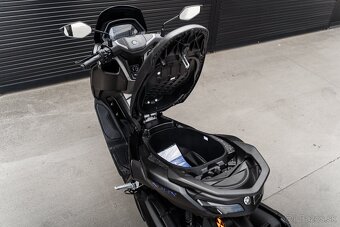 Prenájom skútra Yamaha NMAX 125 - 6