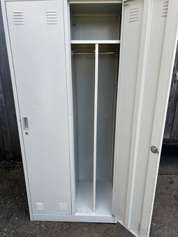 Plechová šatníková skriňa - 6