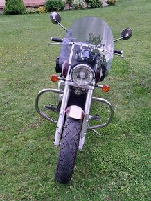 Suzuki Marauder VZ 800 - 6