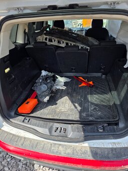 Ford S-max MK2 2,0tdci ecoblue 110kw 2018 - 6