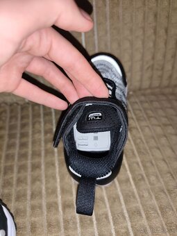 č.21 Nové botasky Nike Air Max - 6