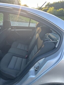 Škoda Octavia II - 6