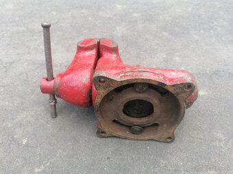 Predám zverák YORK 125 A - 6