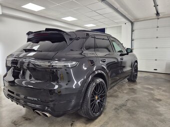 PORSCHE CAYENNE S Black optik Možná výmena - 6