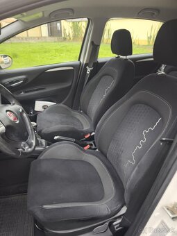FIAT PUNTO 1.4 benzín 2015 - 6