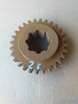 Dieli na Zetor 25 - 6