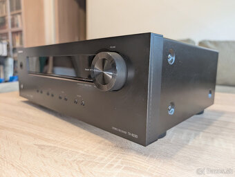 Onkyo TX-8220 - 6