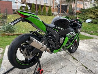 KAWASAKI NINJA ZX10R - 6
