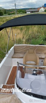 Motorový čln, loď Orion 560 SunDeck - 6