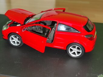 Predám tento nový Kovový model Opel Astra GTC 2005 v mierke - 6