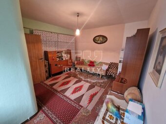 Rezervované - Rodinný dom vhodný na rekonštrukciu, s... - 6