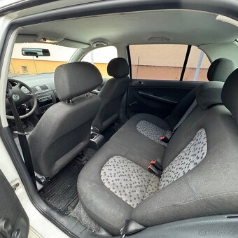 Fabia sedan - 6
