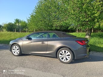 Opel Cascada cabrio 1.6 benzín, koža - 6