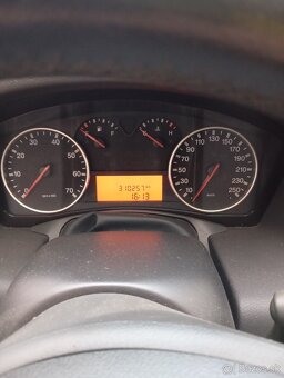 Fiat Croma 1.9JTD - 6