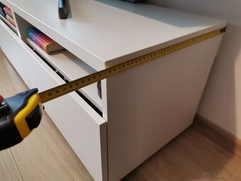 TV stolík biely ikea - 6