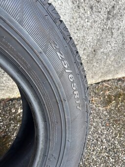 Predám gumy na SUV - 6