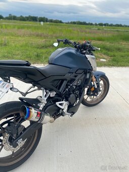 Honda cb125 r 2022 - 6