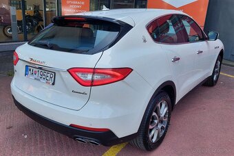 Maserati Levante 3.0D AT8 4x4 - 6