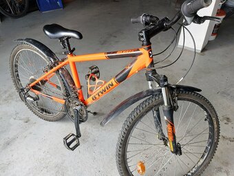 Bicykel BTWIN 24 - 6