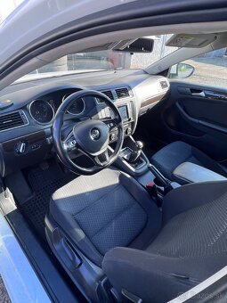 Volkswagen Jetta 2.0tdi 2016 - 6