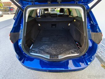 Ford Mondeo Combi 2.0tdci 4x4 ŤAŽNÉ/Full LED - 6