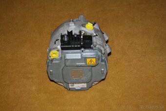 AUDI A6 A7 A8 Q7 Q8 3.0TFSI STARTER-GENERATOR 48V 250A - 6