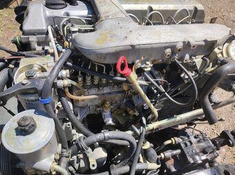 Motor Mercedes 3,5TD .OM603.971 - 6