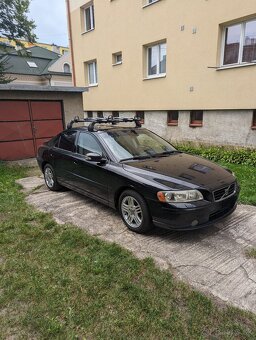 Volvo S60 D5 R-Design - 6