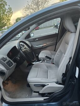 Volvo V50 - 6
