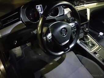 VW Passat B8 - 6