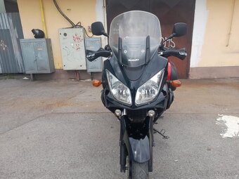 Suzuki DL 650 V strom - 6