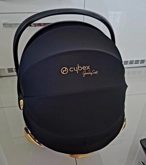 Cybex vajíčko Jeremy Scott + isofix základňa - 6